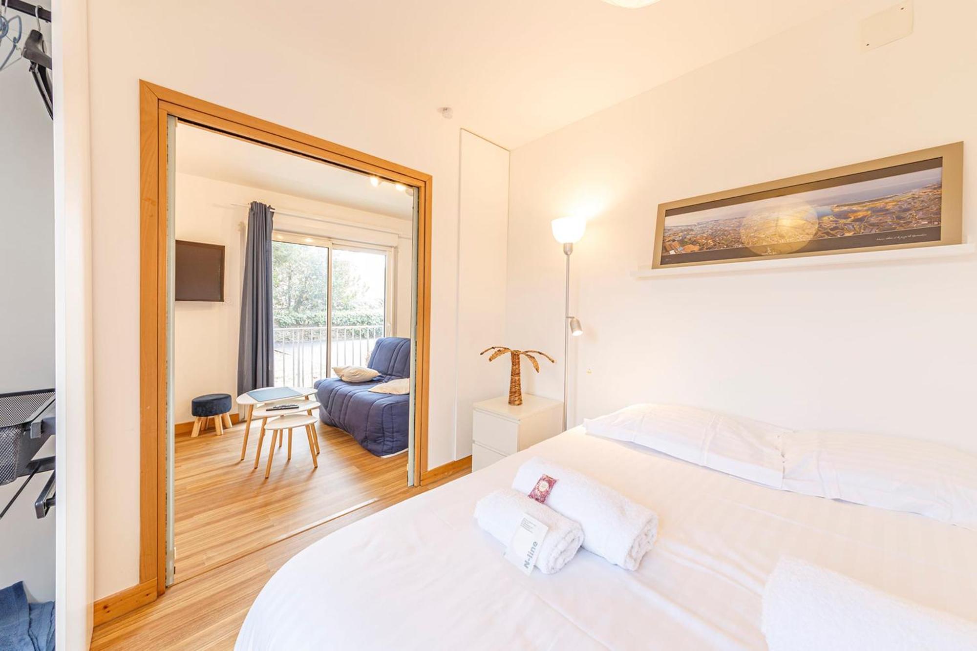 Ferienwohnung Le Renoir - T2 Au Calme Quartier Doutre Angers Exterior foto