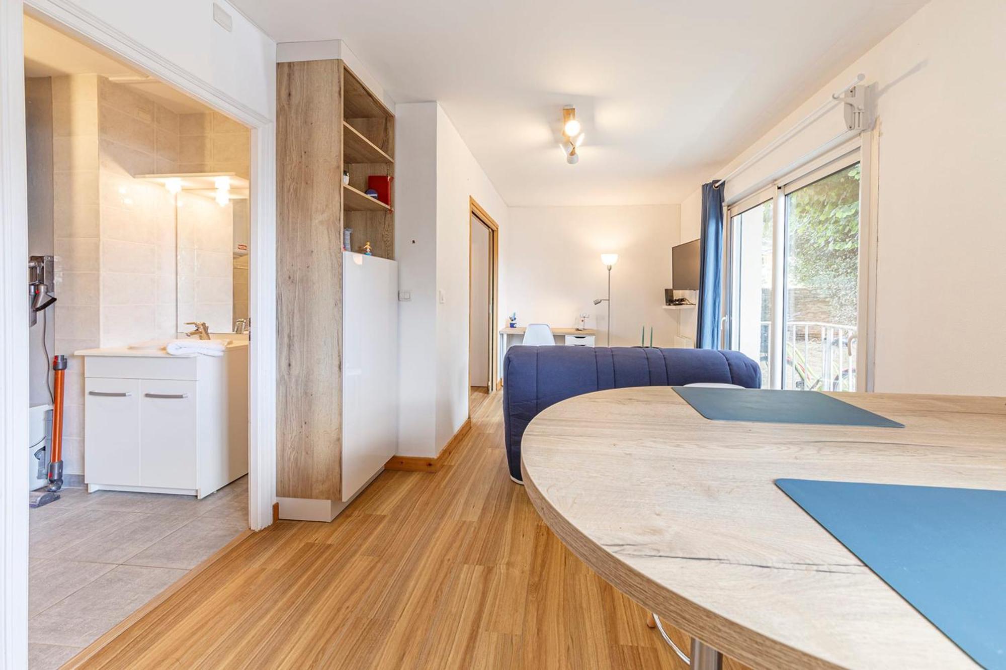 Ferienwohnung Le Renoir - T2 Au Calme Quartier Doutre Angers Exterior foto